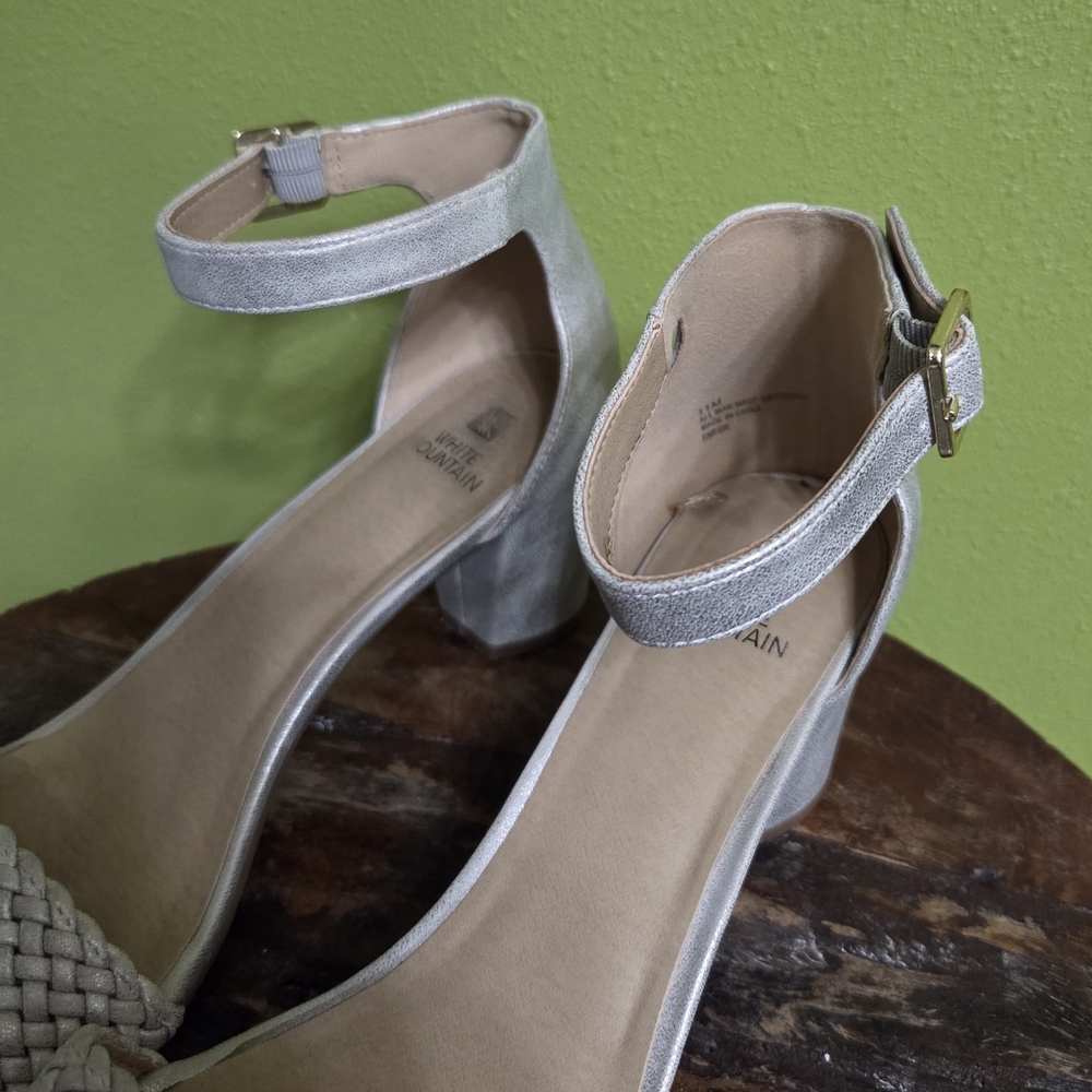 Sole Society Silver Woven Heel Sandals - Picture 4 of 7